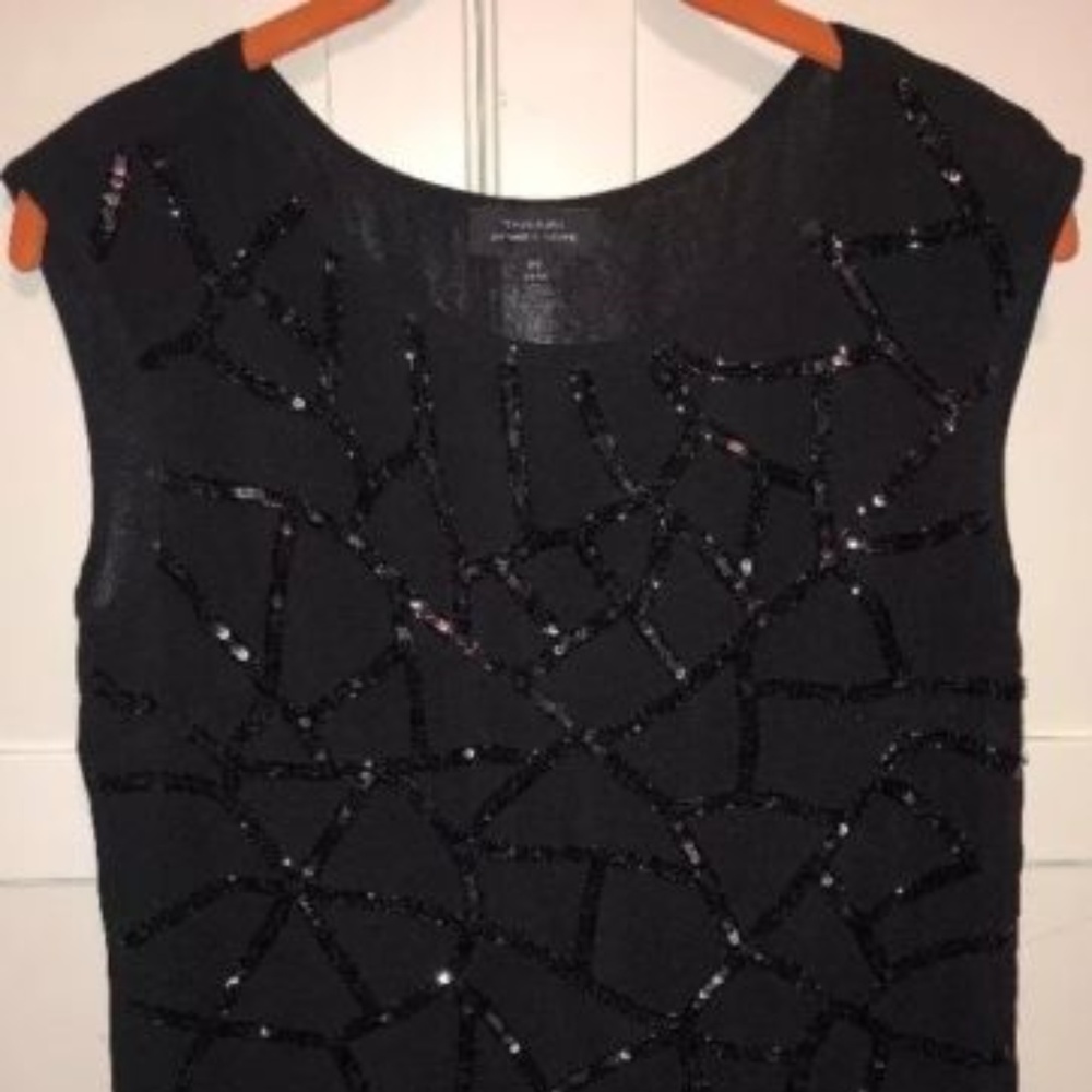 Tahari Black Sequins Design Sleeveless Top(NEW)